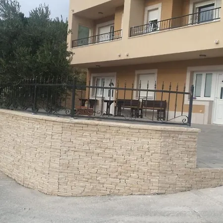 Ferdo 1 Guest house Makarska