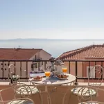 Gostinjska kuća Ferdo 1 Makarska