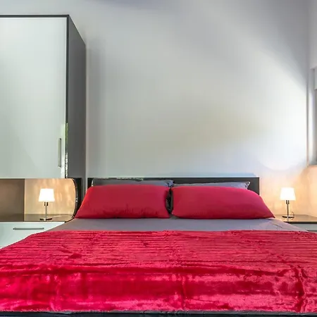 Guest house Ferdo 1 *