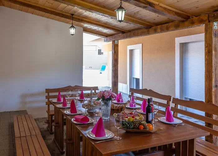 Ferdo 1 3* 马卡尔斯卡